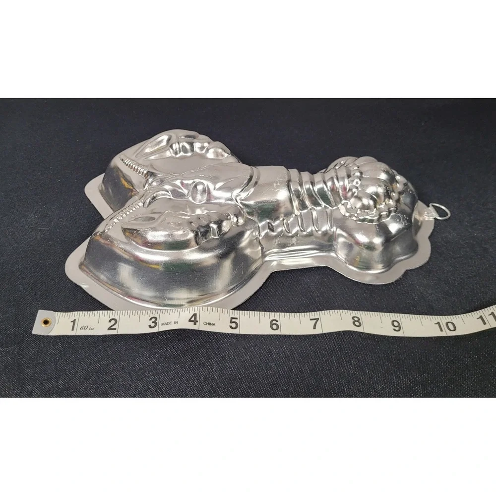 Vintage 1960s Nevco Aluminum Lobster Jello Mold Pan Wall Decor Hong Kong MCM